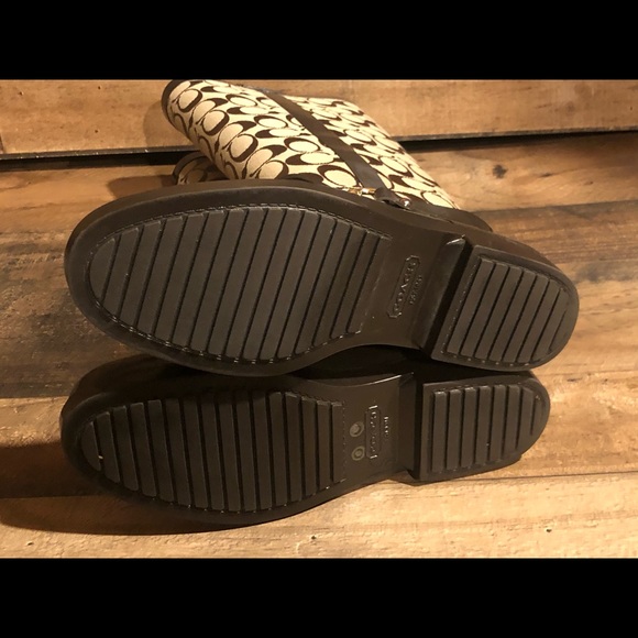 Coach Lori Brown Signature Coated ShinyRubberBoots - Picture 6 of 8